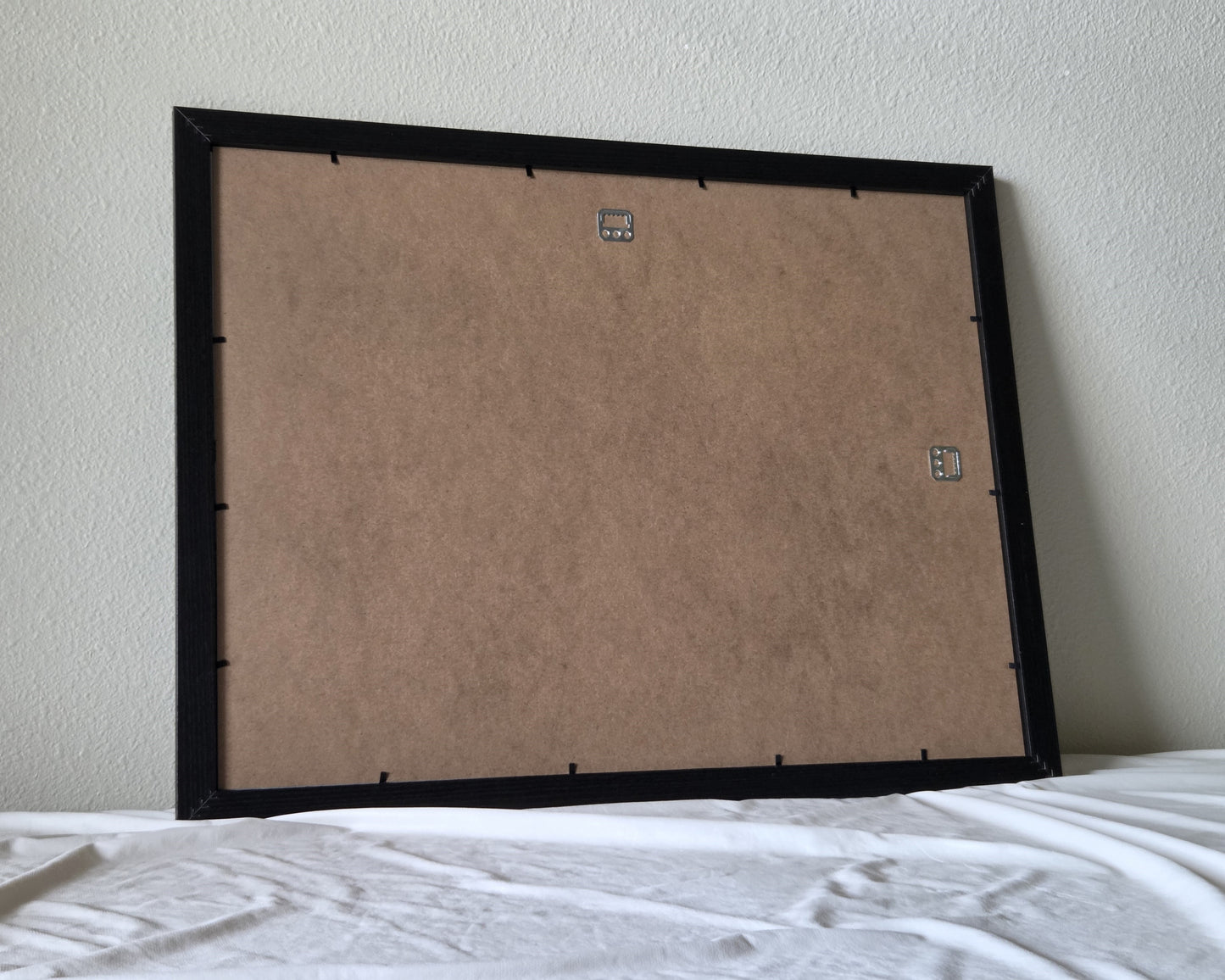 18"x24" Black Plastic Frame with Toothed Hooks for Vertical or Horizontal Hanging